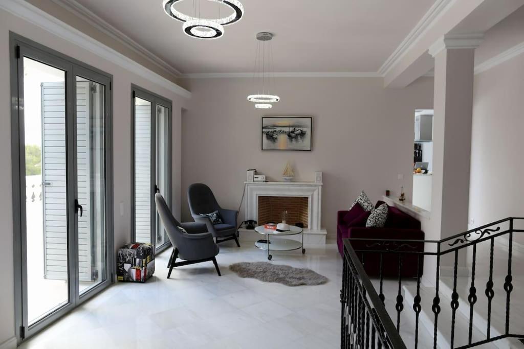 The White House Beach Villa Рафіна Екстер'єр фото